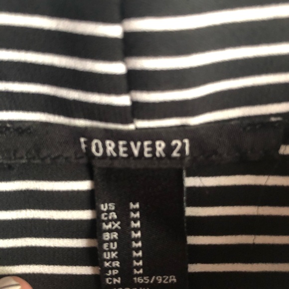 F21 Long Sleeve Top - Picture 3 of 3